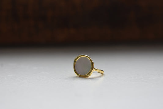 The Ava Ring