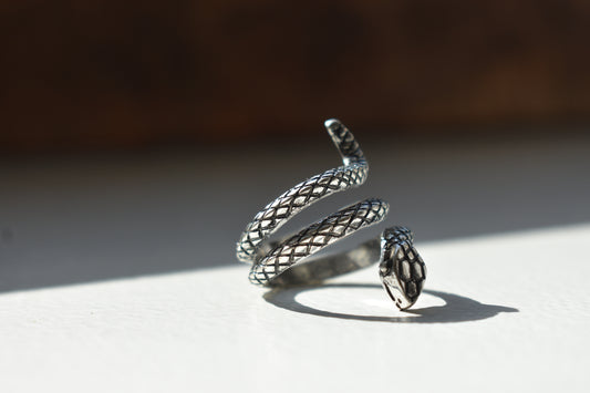 The Viper Coil Ring